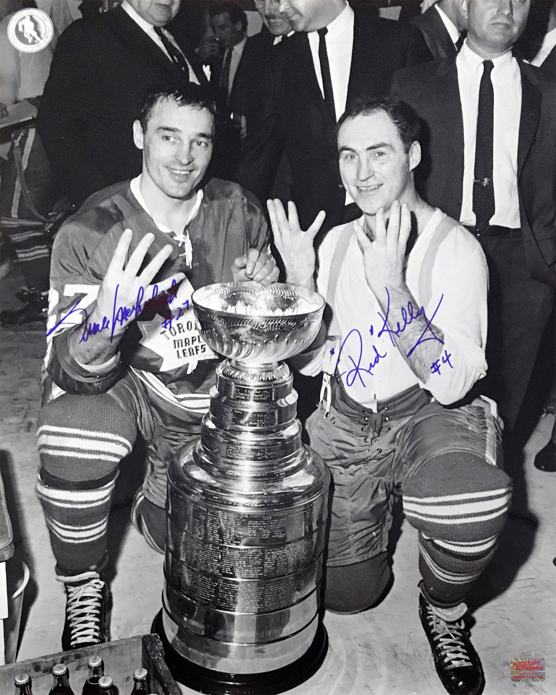 Frank Mahovlich Autographed 11X14 Photo Toronto Maple Leafs, Toronto Maple Leafs, NHL, Hockey, Autographed, Signed, AAHPH31557