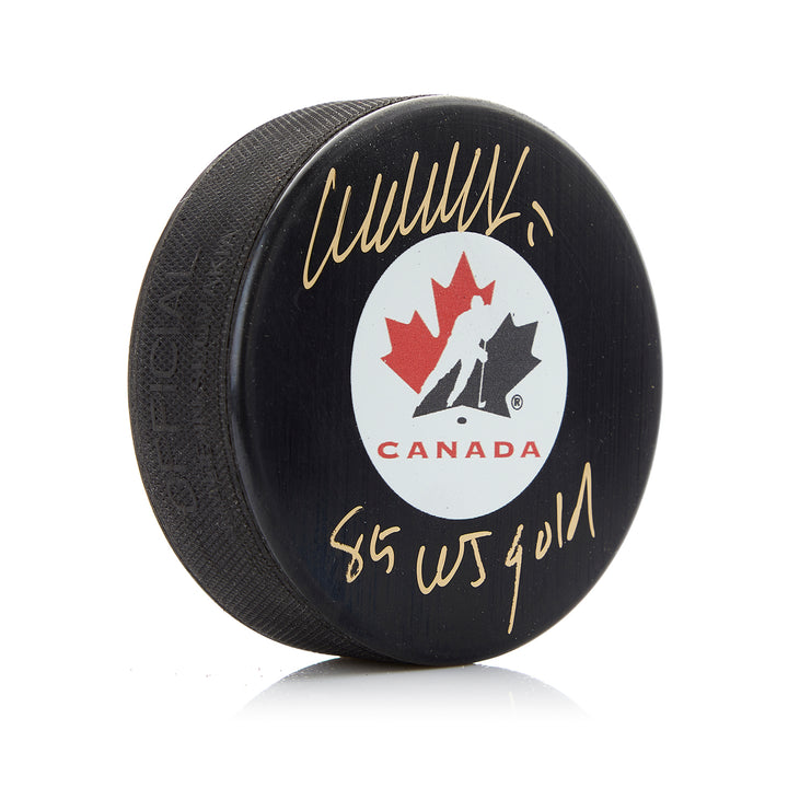 wendel clark signed team canada puck with jr gold note