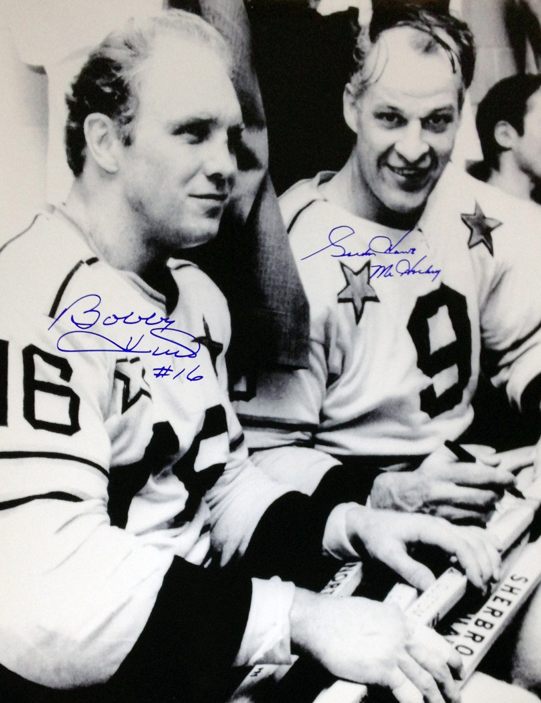 Autographed Photo Bobby Hull & Gordie Howe (16" By 20"), Chicago Blackhawks, Detroit Red Wings, NHL, Hockey, Autographed, Signed, AAHPH31519