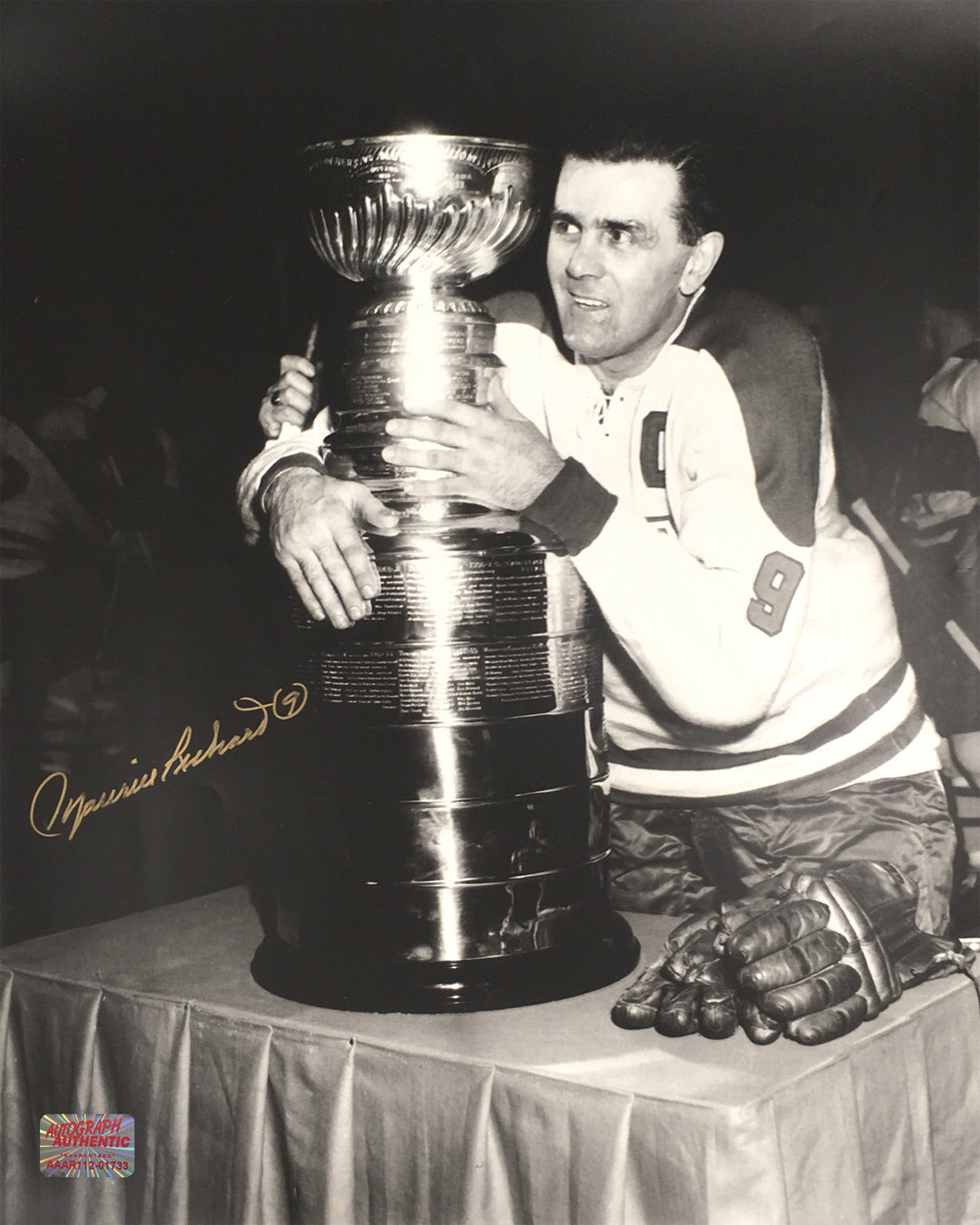 Autographed Maurice Richard Stanley Cup 8X10 Photo - Montreal Canadiens, Montreal Canadiens, NHL, Hockey, Autographed, Signed, AAHPH33203