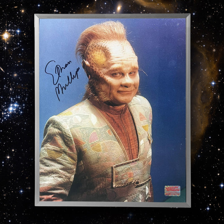 Ethan Phillips Autographed Star Trek Voyager Photo - Neelix 8X10, Star Trek, Hollywood, Movie and Television, Autographed, Signed, AAOCM33470