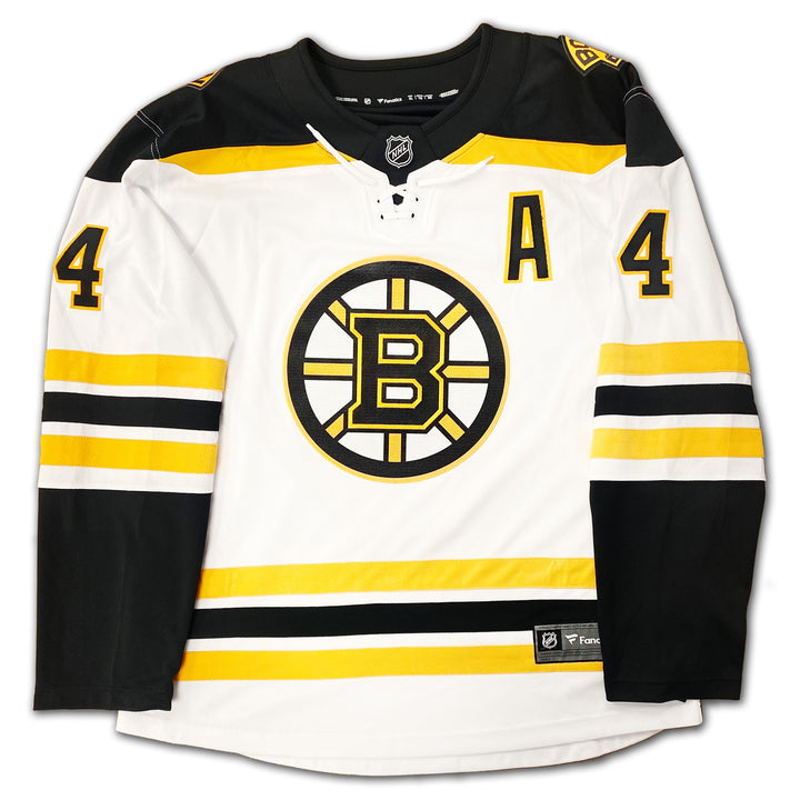Bobby Orr Signed Boston Bruins White Fanatics Jersey, Boston Bruins, NHL, Hockey, Autographed, Signed, AAAJH33201